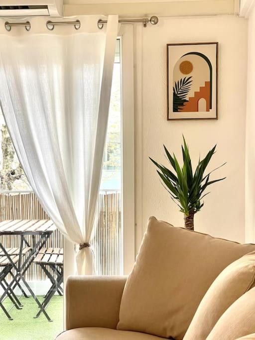 Chez Joan, Apt De Standing, 4 Prs, A 300M Des Plages Antibes Esterno foto
